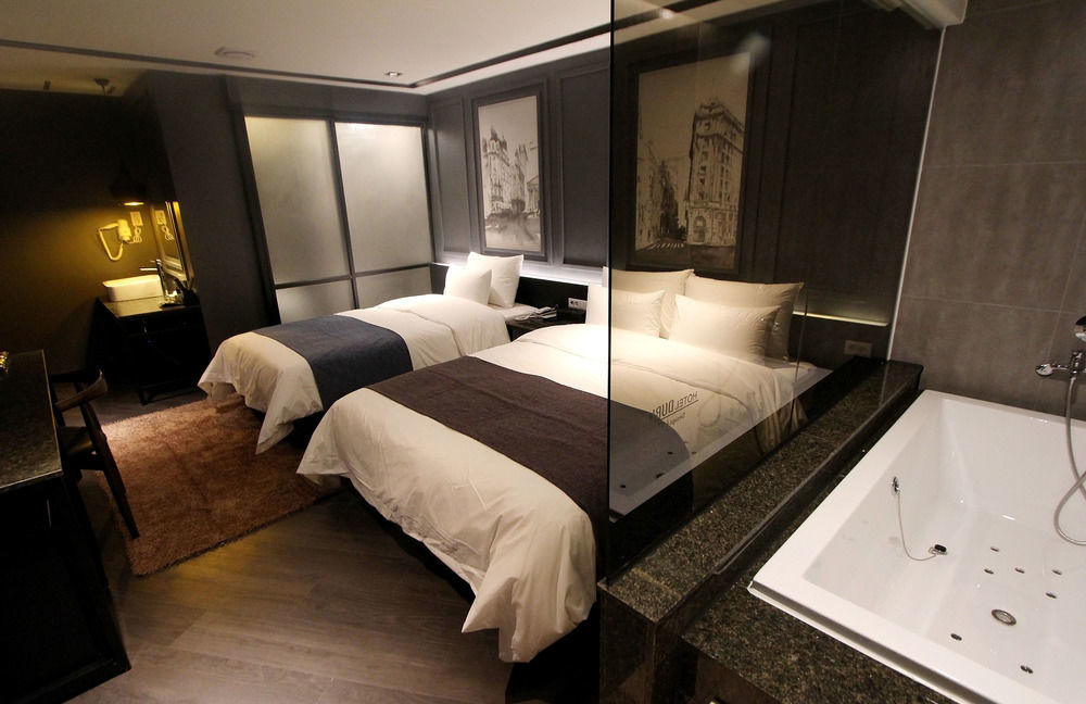 โรงแรมดับลิน ปูซาน ภายนอก รูปภาพ